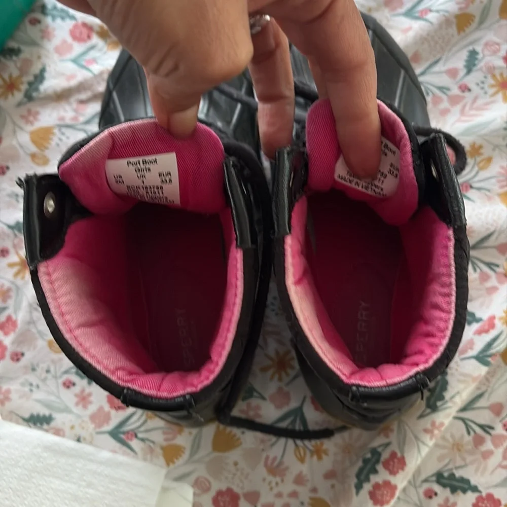Sperry gently worn